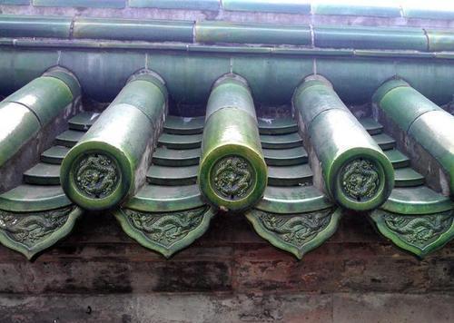 农村琉璃瓦安装视频,一瓦一世界，打造传统韵味屋顶